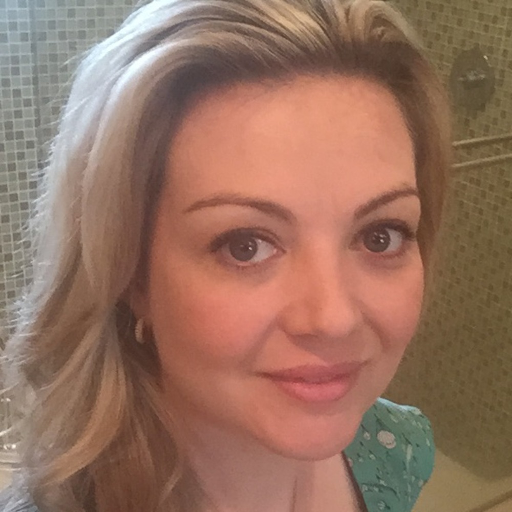 Meet your Posher, Elizabeth